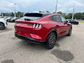 Ford Mustang Mach-E 2024 AWD Premium 4dr SUV