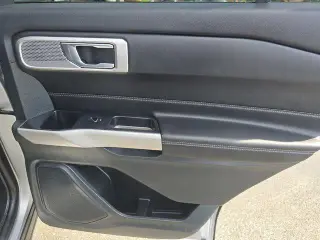 Ford Explorer 2024 AWD XLT 4dr SUV