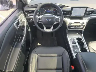 Ford Explorer 2024 AWD XLT 4dr SUV