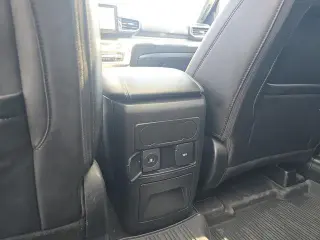 Ford Explorer 2024 AWD XLT 4dr SUV