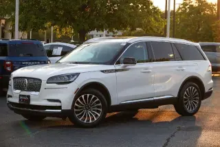 Lincoln Aviator 2022 AWD Standard 4dr SUV