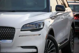 Lincoln Aviator 2022 AWD Standard 4dr SUV