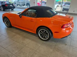 FIAT 124 Spider 2017 Clásico 2p Cabriolet