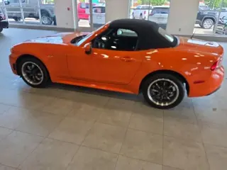 FIAT 124 Spider 2017 Clásico 2p Cabriolet
