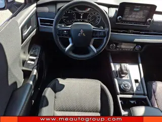 Mitsubishi Outlander 2022 AWD ES 4p SUV