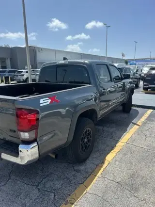 Toyota Tacoma 2023 4x2 TRD Todo Terreno 4p Doble Cabina 5.0 ft CB