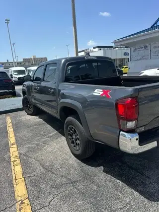 Toyota Tacoma 2023 4x2 TRD Todo Terreno 4p Doble Cabina 5.0 ft CB