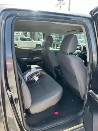 Toyota Tacoma 2023 4x2 TRD Todo Terreno 4p Doble Cabina 5.0 ft CB