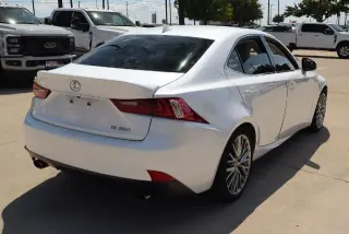 Lexus IS 250 2015 4dr Sedan
