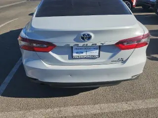 Toyota Camry Hybrid 2022 LE 4p Sedan