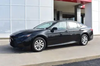 Toyota Camry 2025 LE 4dr Sedan