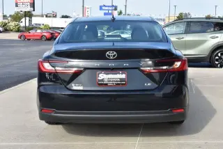 Toyota Camry 2025 LE 4dr Sedan