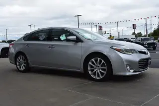 Toyota Avalon 2014 Limited 4dr Sedán