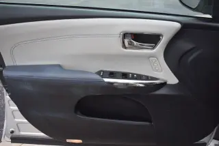 Toyota Avalon 2014 Limited 4dr Sedán