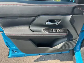 Nissan Kicks 2025 AWD SR 4dr Crossover