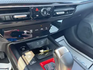 Nissan Kicks 2025 AWD SR 4dr Crossover