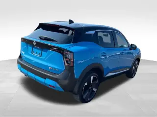 Nissan Kicks 2025 AWD SR 4dr Crossover