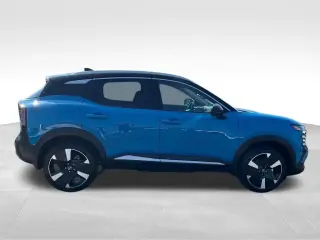 Nissan Kicks 2025 AWD SR 4dr Crossover