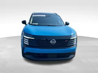 Nissan Kicks 2025 AWD SR 4dr Crossover