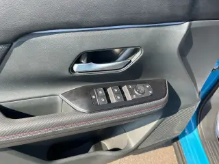 Nissan Kicks 2025 AWD SR 4dr Crossover