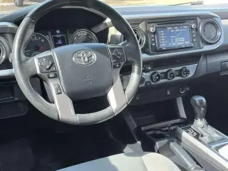 Toyota Tacoma 2016 4x4 TRD Off-Road 4dr Cabina Doble 5.0 ft SB 6A