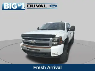 Chevrolet Silverado 1500 2011 4x4 LT 4p Crew Cab 5.8 pies SB