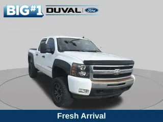 Chevrolet Silverado 1500 2011 4x4 LT 4p Crew Cab 5.8 pies SB