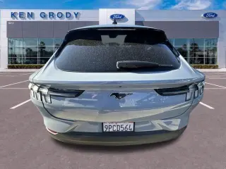 Ford Mustang Mach-E 2024 Select 4dr SUV