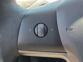 Tesla Model Y 2025 Long Range 4p Crossover