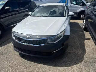 Kia Optima 2016 LX 4p Sedano