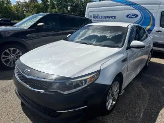 Kia Optima 2016 LX 4p Sedano