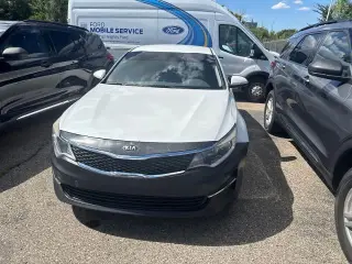 Kia Optima 2016 LX 4p Sedano