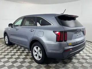 Kia Sorento 2021 LX 4dr SUV