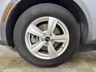 Kia Sorento 2021 LX 4dr SUV