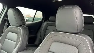 Chevrolet Equinox EV 2026 AWD LT 2 4p SUV