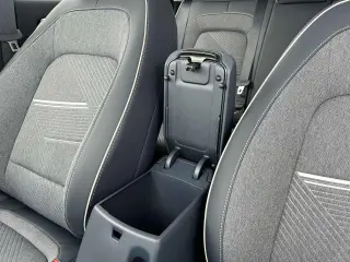 Hyundai VENUE 2025 Limited 4dr Crossover