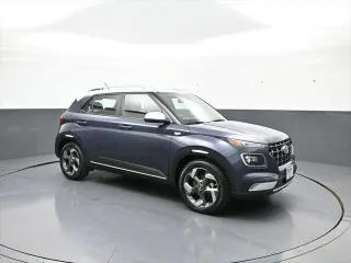 Hyundai VENUE 2024 Limited 4dr Crossover