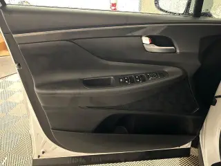 Hyundai SANTA FE 2022 SEL 4dr Crossover