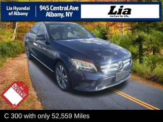 Mercedes-Benz Clase C 2021 AWD C 300 4MATIC 4p Sedan