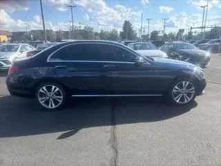 Mercedes-Benz Clase C 2021 AWD C 300 4MATIC 4p Sedan