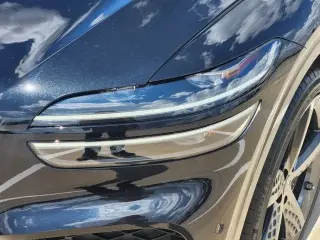 Genesis GV70 2024 tracción en todas las ruedas 2.5T Estándar 4p SUV