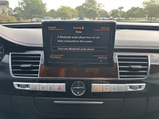 Audi A8 L 2014 4x4 4.0T quattro Sedán 4p.