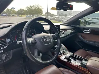 Audi A8 L 2014 4x4 4.0T quattro Sedán 4p.