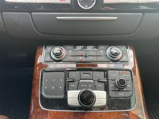 Audi A8 L 2014 4x4 4.0T quattro Sedán 4p.