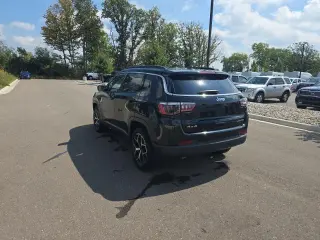 Jeep Compass 2025 4x4 Limited 4p SUV
