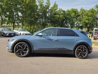 Hyundai IONIQ 5 2023 AWD SEL 4dr Crossover