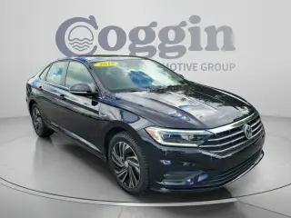 Volkswagen Jetta 2019 SEL Premium 4dr Sedan con CWP