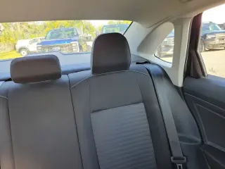 Volkswagen Jetta 2024 S 4p Sedan 8P