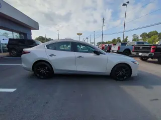 Mazda Mazda3 Sedán 2025 2.5 S Select Sport 4dr Sedán