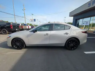 Mazda Mazda3 Sedán 2025 2.5 S Select Sport 4dr Sedán